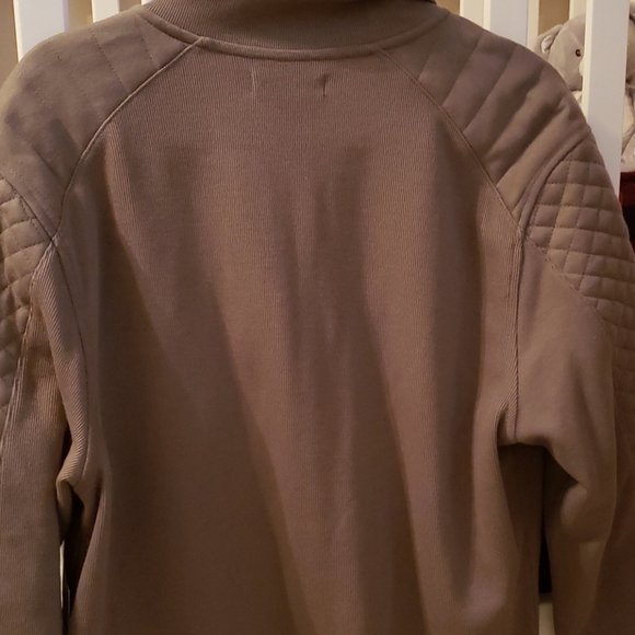 Sewater - Picture 5 of 5